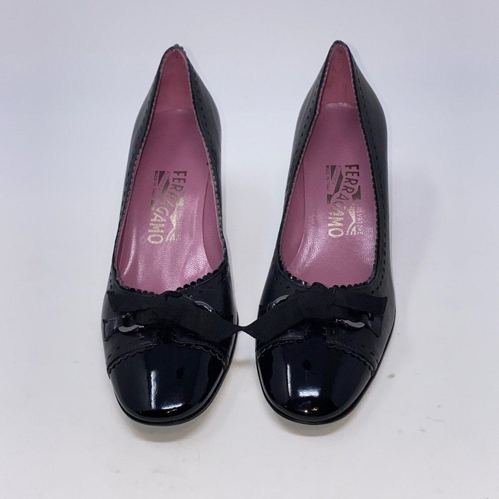 ❤️Salvatore Ferragamo VTG Pumps. Never worn. Size 6AA - Picture 7 of 11